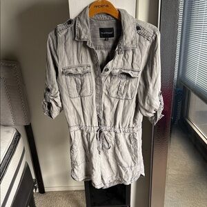 Velvet heart Gray Button-Up Utility Romper